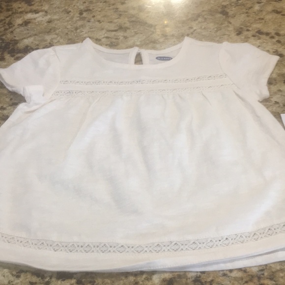 Old Navy Girls Top NEW Size 3T S/S cream color Dress With Cutout Crochet Design - Picture 2 of 8